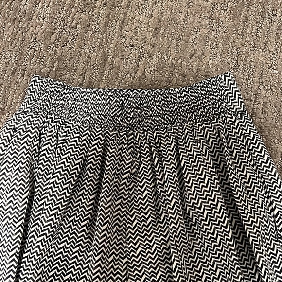 Flowy shorts - Picture 3 of 3